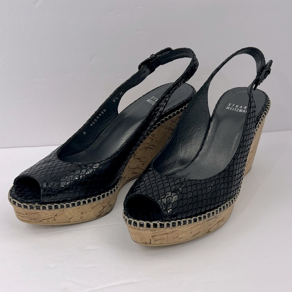 STUART WEITZMAN PATENT SNAKE PRINTED OPEN TOE WEDGE, BLACK, SIZE 8.5M, WOMEN’S - Picture 5 of 16